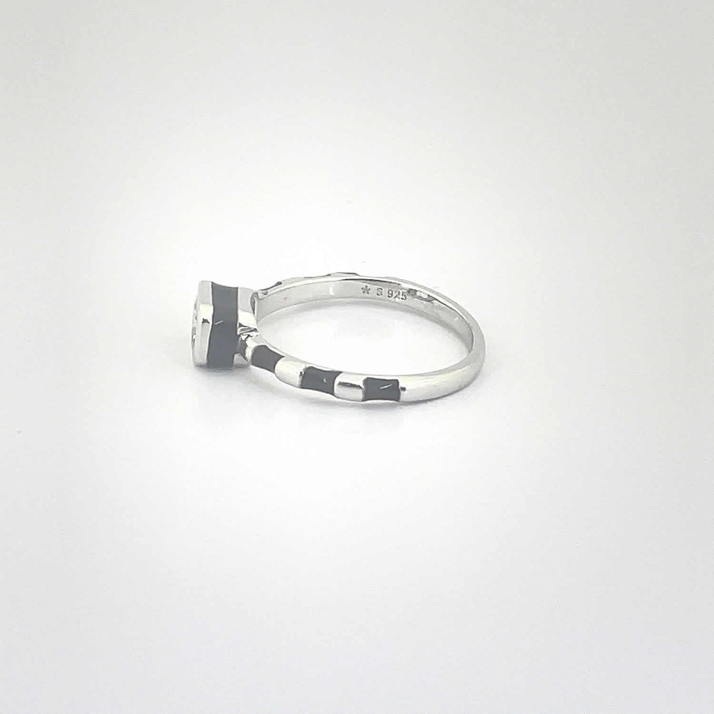 Women's Geometric Rectangle Solitaire Mangalsutra Pattern Ring 92.5 purity silver