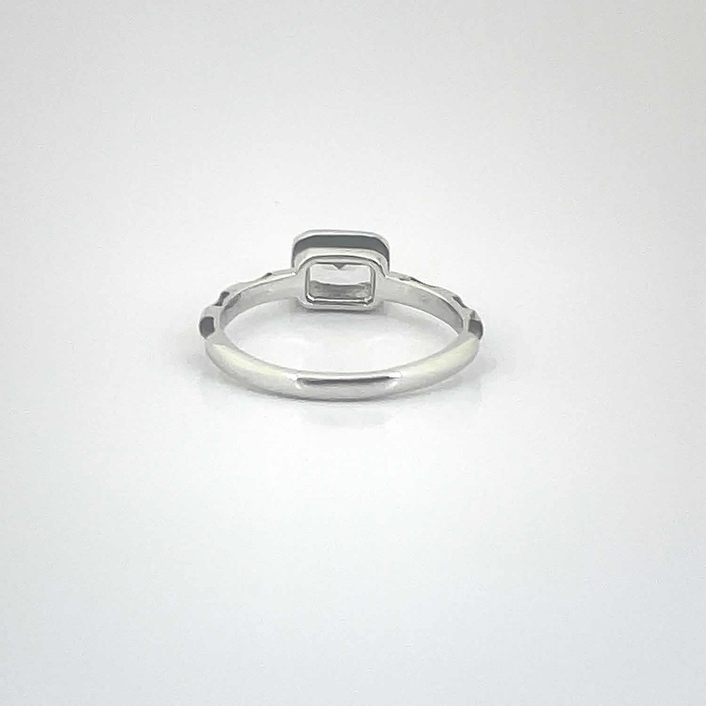 Women's Geometric Rectangle Solitaire Mangalsutra Pattern Ring 92.5 purity silver