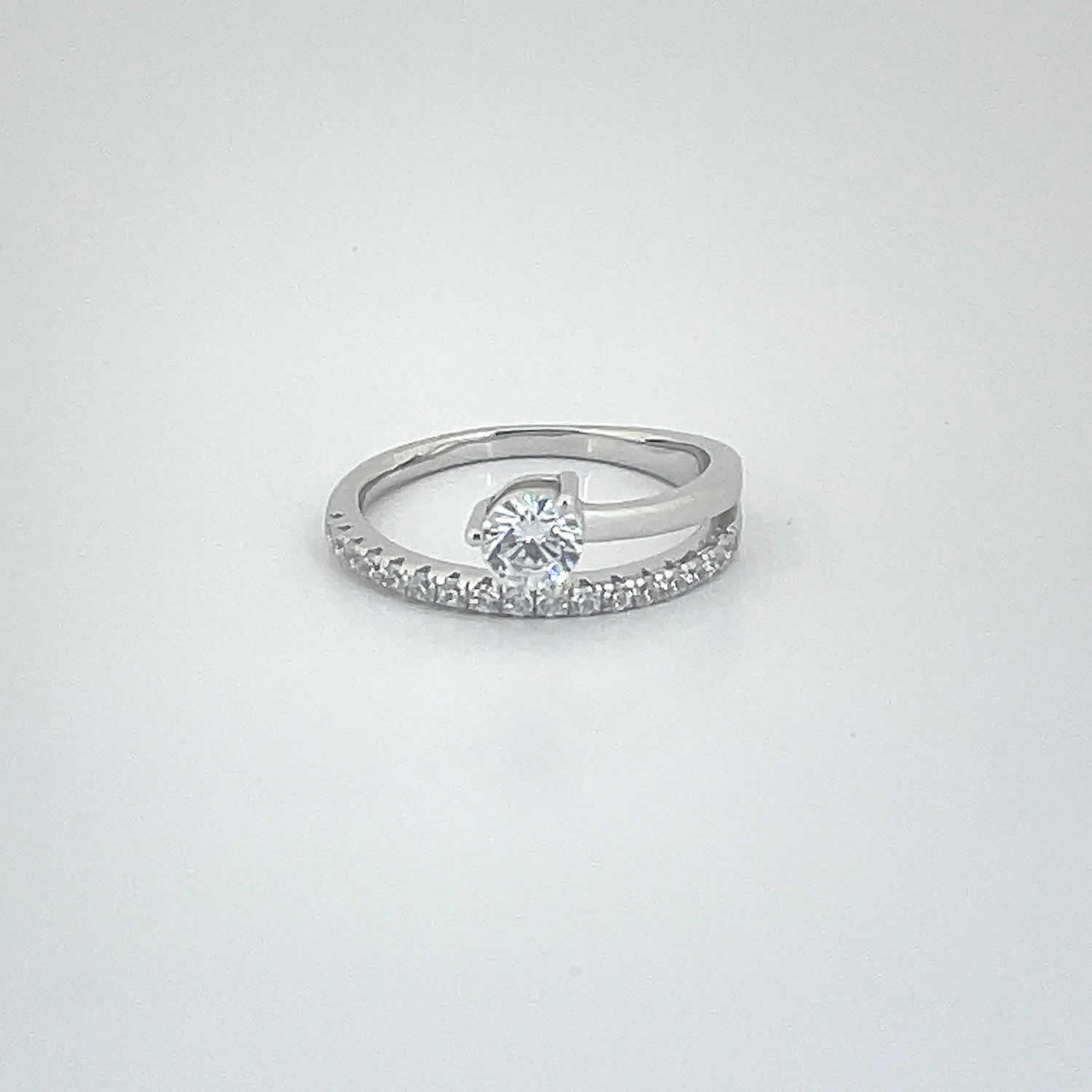 Women's Solitaire Spiral Bold Classy Statement Ring 92.5 purity silver