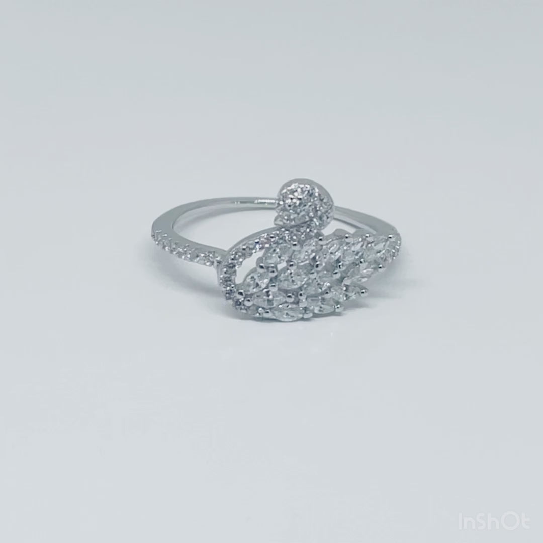 Women's Silver Swan Classy Ring 92.5 purity silver